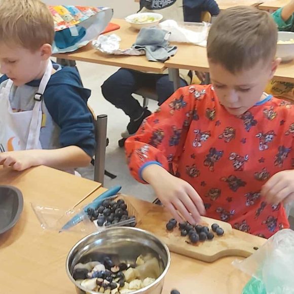 Sałatka owocowa w klasie 1b