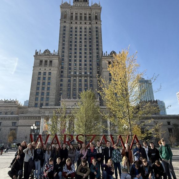 Wycieczka uczniów klas 7 i 8 do Warszawy
