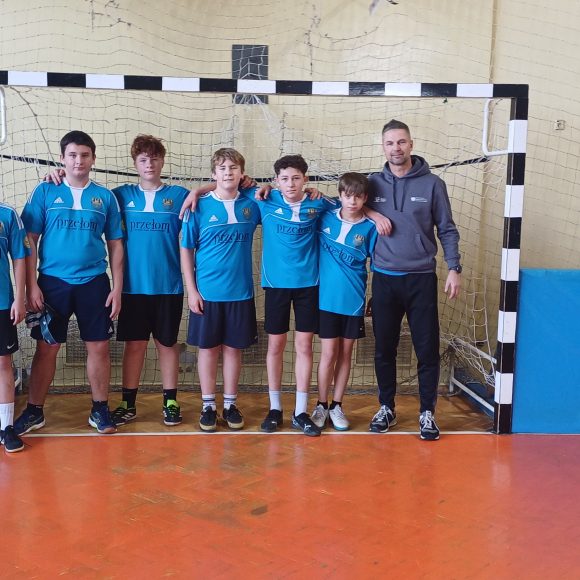 Sukces SP nr 3 w Halowej Piłce Nożnej!