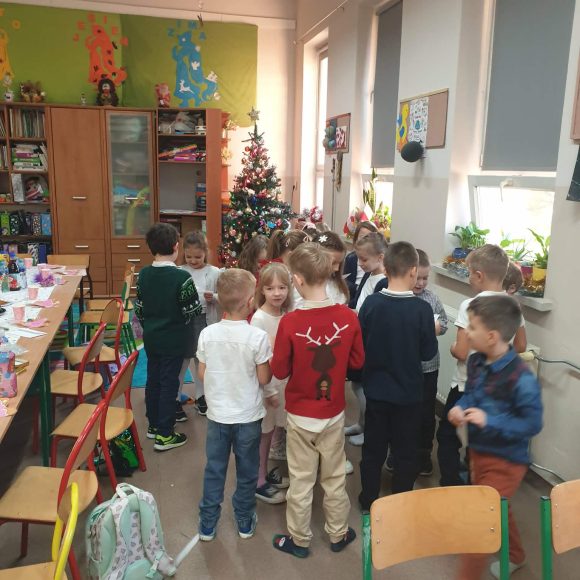 Świąteczne spotkania w klasach 1-3
