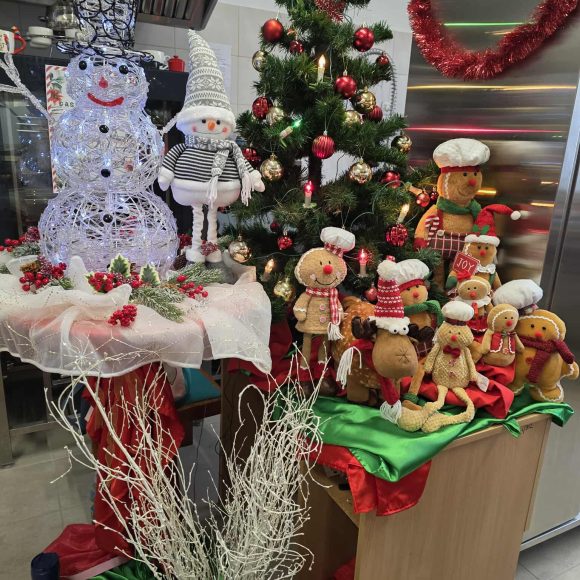 Piernikowe warsztaty klasy 2b w ZSTU w Trzebini